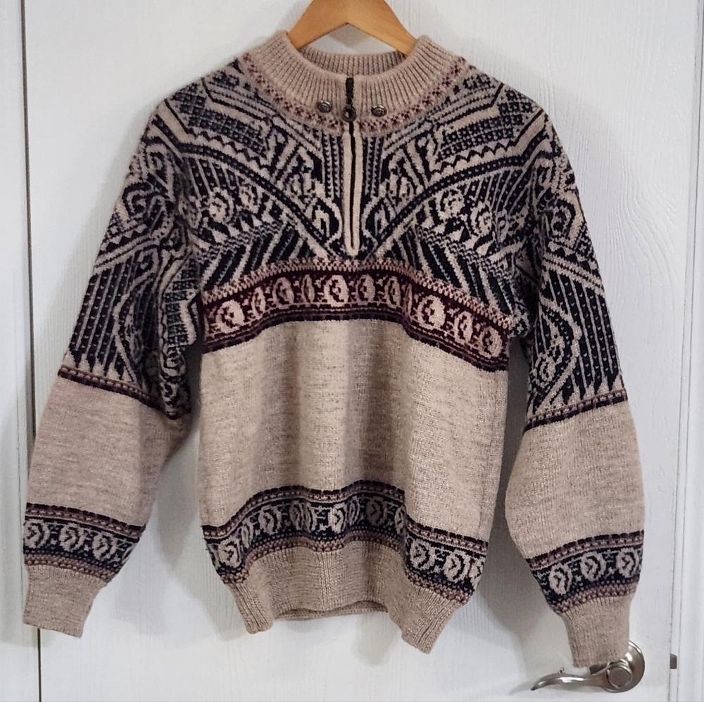Vintage Christiania Wool Men's Beige and Black‎ Patterned Sweater
